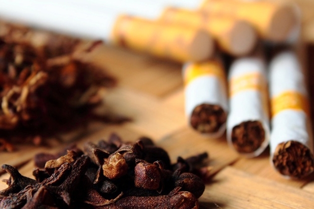 3 Alasan Cukai Rokok Naik Tahun Depan